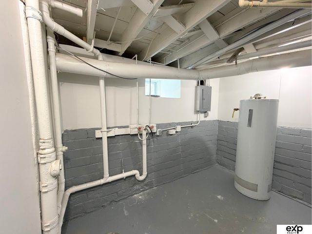 4740 N 40th Avenue, Omaha, NE 68111