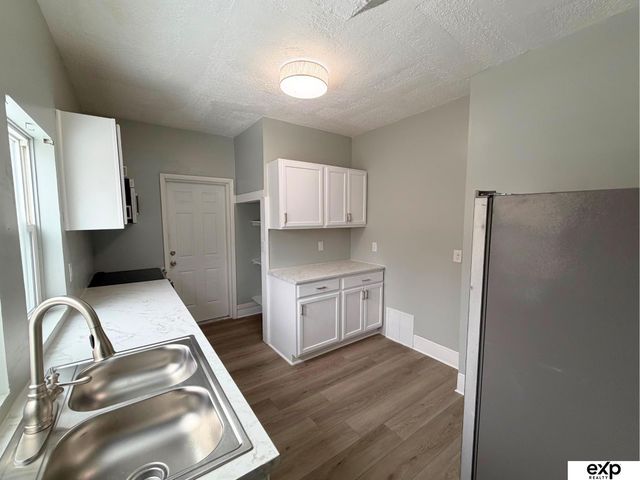 4740 N 40th Avenue, Omaha, NE 68111