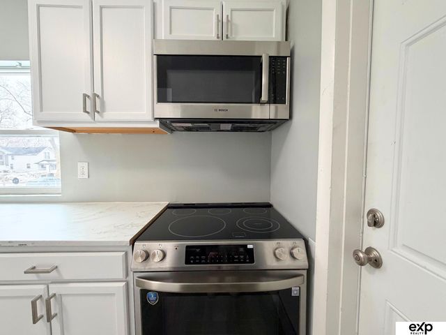 4740 N 40th Avenue, Omaha, NE 68111