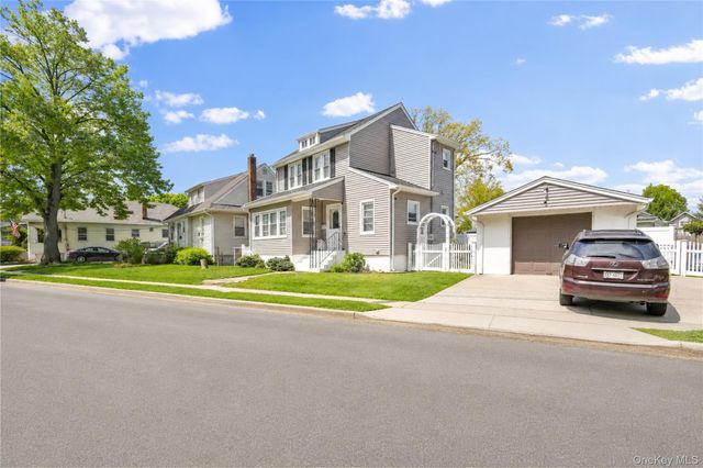 62 Leaman Place, Lynbrook, NY 11563