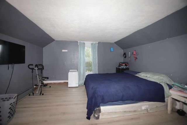 935 Marvel Avenue, Woodstock, IL 60098