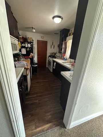 5898 Mountain View Ave, Riverside, CA 92504