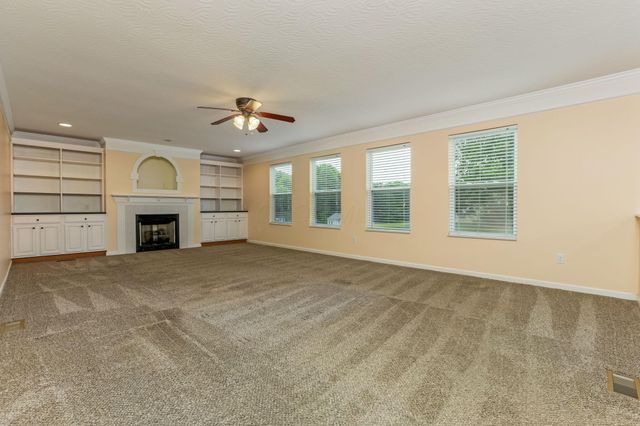 117 Deer Path Court, Pataskala, OH 43062
