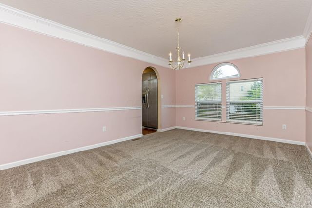 117 Deer Path Court, Pataskala, OH 43062