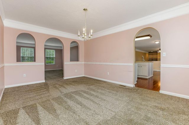 117 Deer Path Court, Pataskala, OH 43062