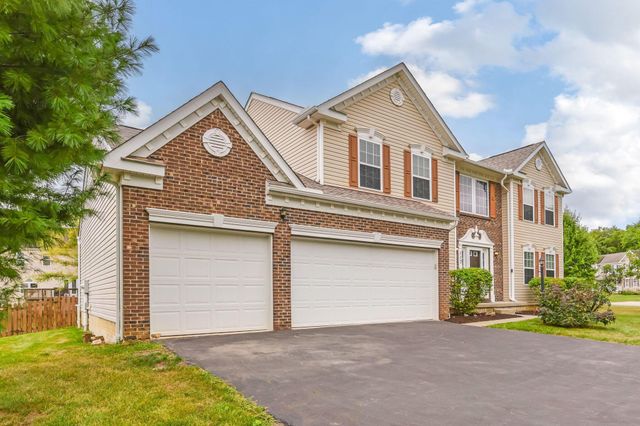 117 Deer Path Court, Pataskala, OH 43062