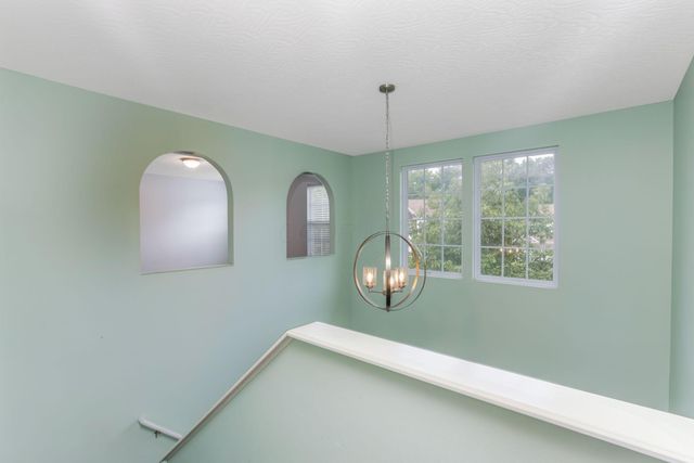 117 Deer Path Court, Pataskala, OH 43062