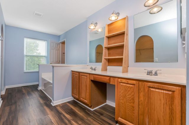 117 Deer Path Court, Pataskala, OH 43062
