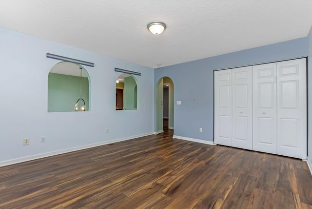 117 Deer Path Court, Pataskala, OH 43062