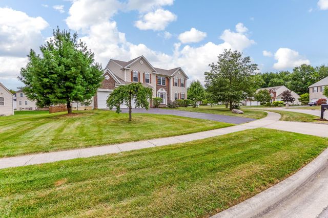 117 Deer Path Court, Pataskala, OH 43062