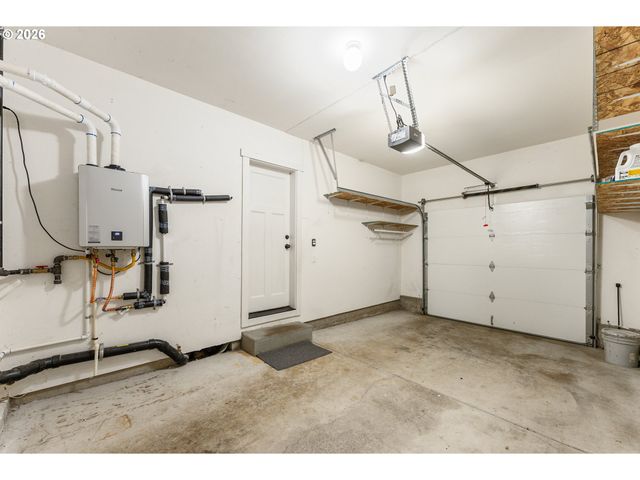 526 Ne Beech St, Portland, OR 97212