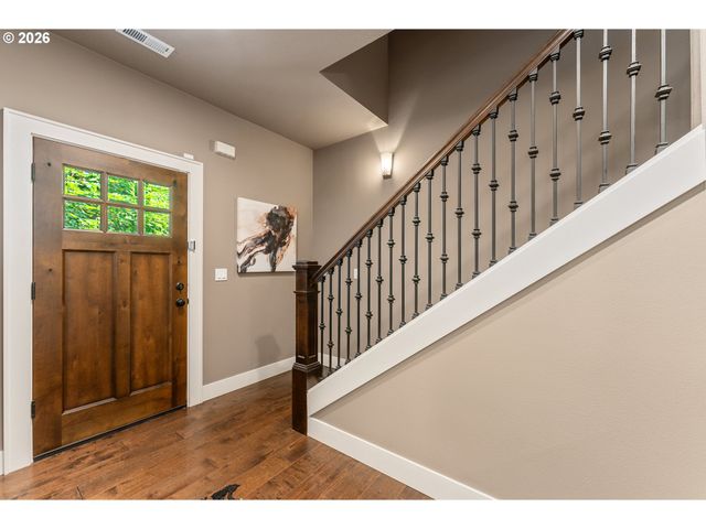 526 Ne Beech St, Portland, OR 97212