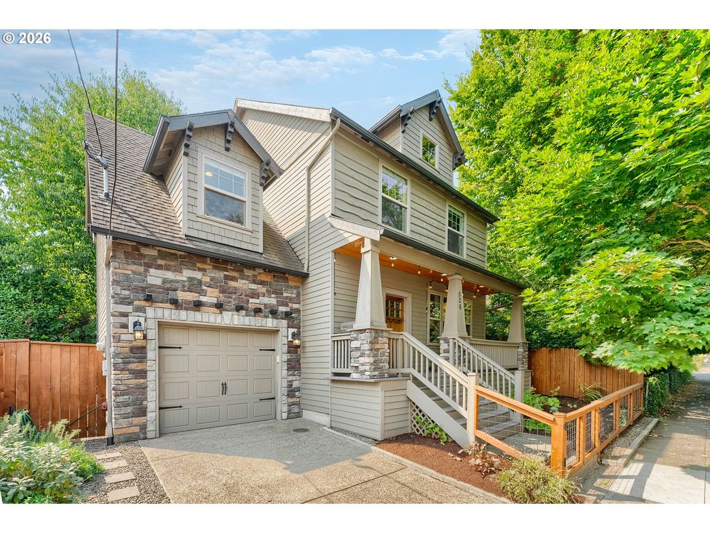 526 Ne Beech St, Portland, OR 97212