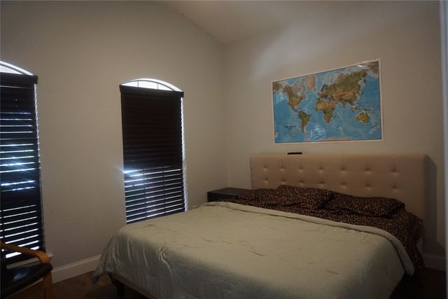 1124 Sunderland Lane, Fort Worth, TX 76134