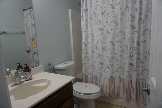 1124 Sunderland Lane, Fort Worth, TX 76134