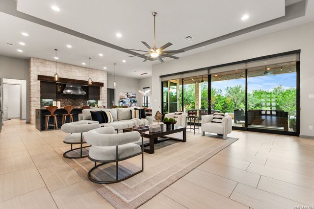 30 ROYAL HTS, San Antonio, TX 78257
