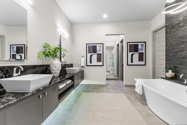 30 ROYAL HTS, San Antonio, TX 78257