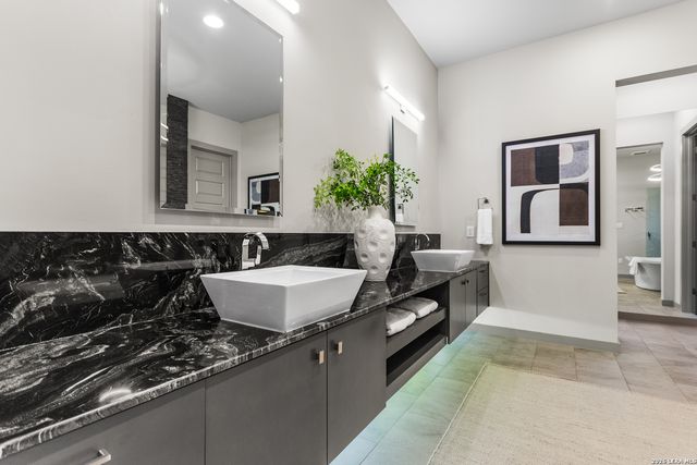 30 ROYAL HTS, San Antonio, TX 78257