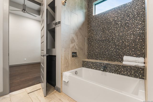 30 ROYAL HTS, San Antonio, TX 78257