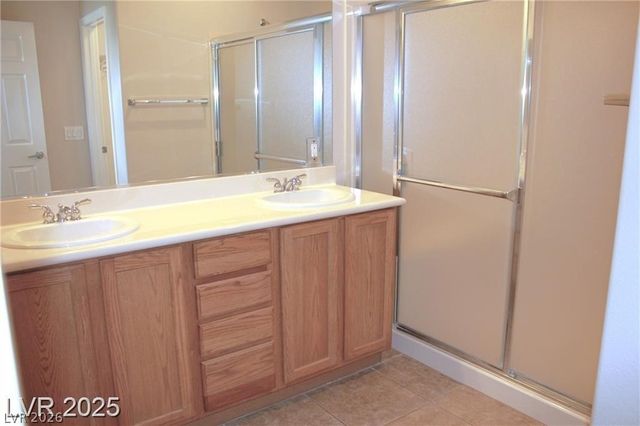 2212 Sawtooth Mountain Drive, Henderson, NV 89044