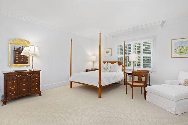 553 Bellevue Avenue 1, Newport, RI 02840