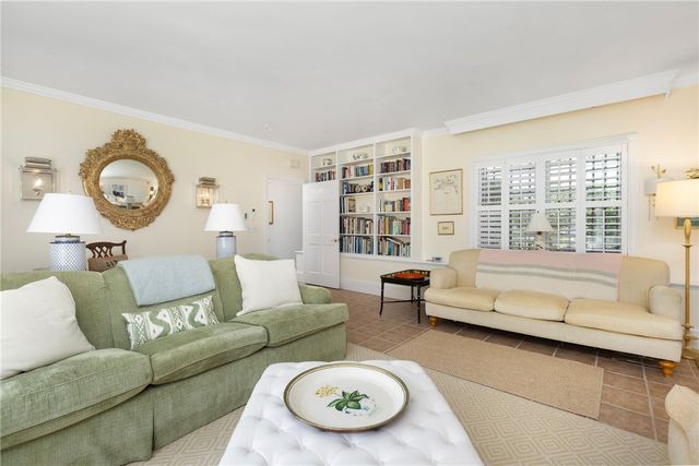 553 Bellevue Avenue 1, Newport, RI 02840