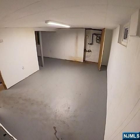 44 Tulip Street, Bergenfield, NJ 07621