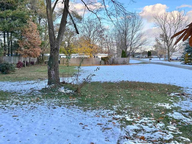 7489 Jefferson Street, Adrian, MI 49221