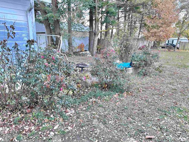 7489 Jefferson Street, Adrian, MI 49221