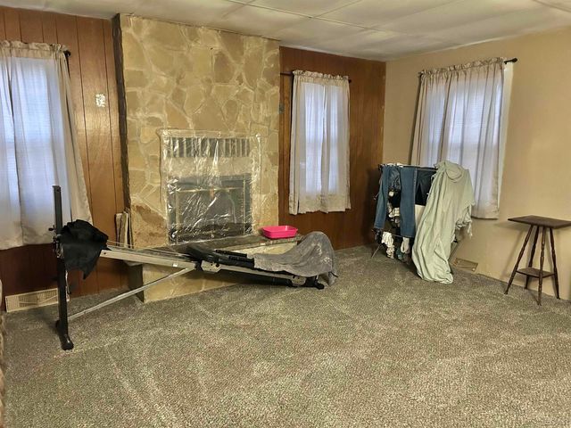 7489 Jefferson Street, Adrian, MI 49221