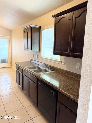 14668 JESUS ALMEIDA, El Paso, TX 79938