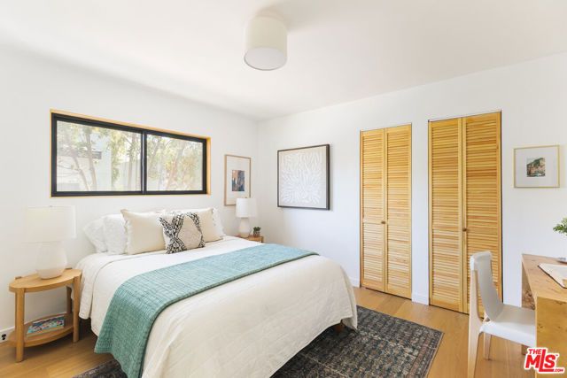 4412 Finley Avenue 1, Los Angeles, CA 90027