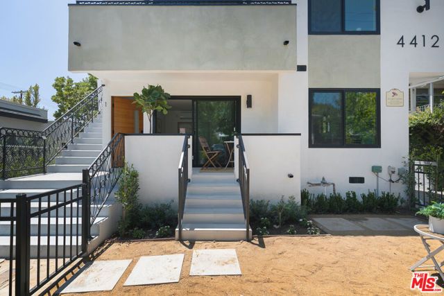 4412 Finley Avenue 1, Los Angeles, CA 90027