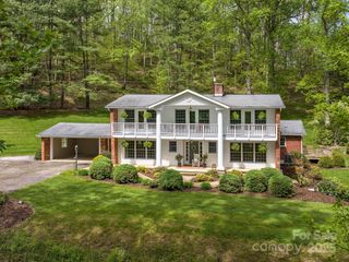 1963 Crymes Cove Road, Waynesville, NC 28786