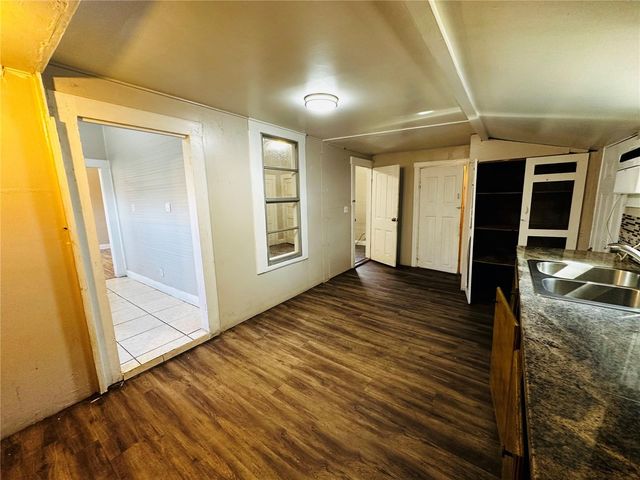 2415 MARCONI STREET, Tampa, FL 33605