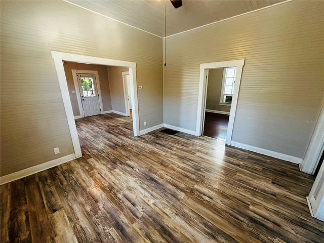 2415 MARCONI STREET, Tampa, FL 33605