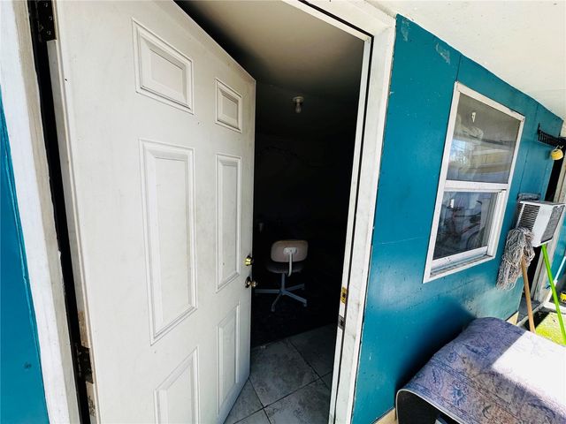 2415 MARCONI STREET, Tampa, FL 33605