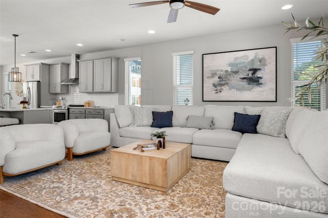 2104 Bryant Park Drive, Charlotte, NC 28208