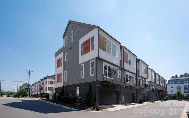 2104 Bryant Park Drive, Charlotte, NC 28208