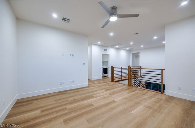 9696 Starlight Ridge Avenue, Las Vegas, NV 89148