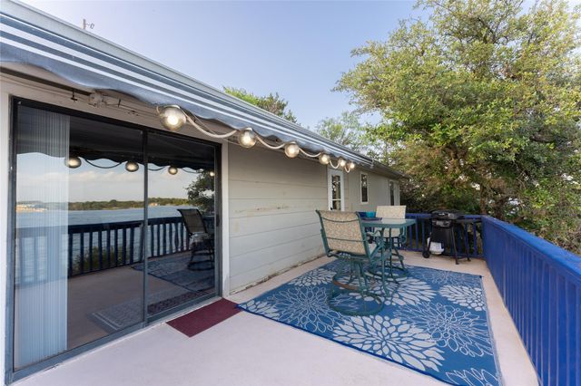 603 Waterway LN, Burnet, TX 78611