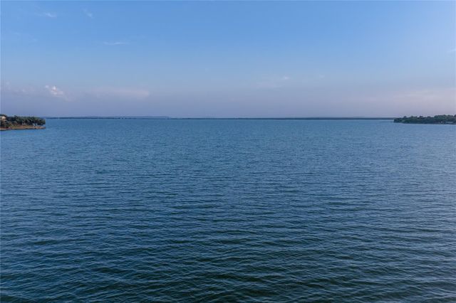 603 Waterway LN, Burnet, TX 78611