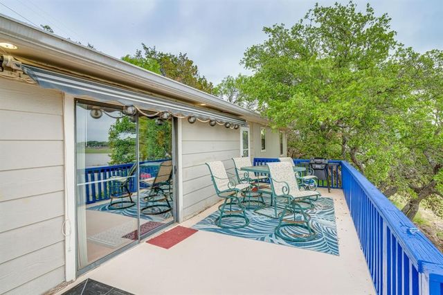 603 Waterway LN, Burnet, TX 78611