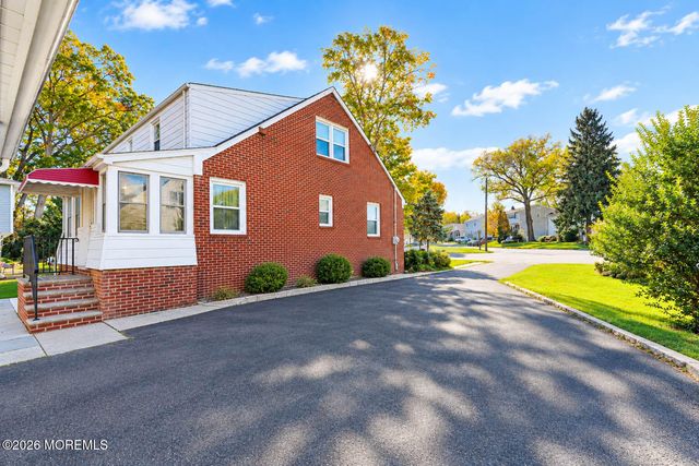 154 Locust Avenue, Garwood, NJ 07027