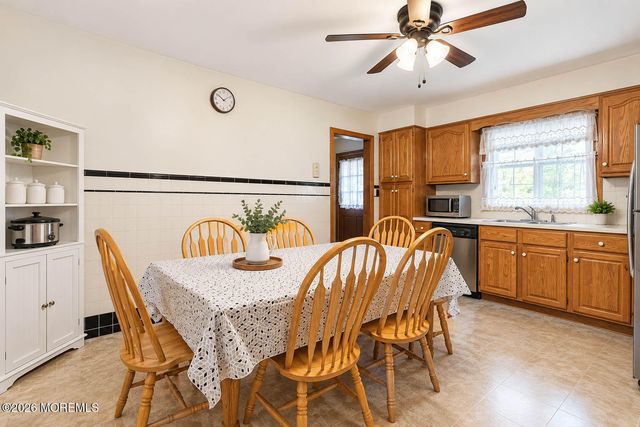154 Locust Avenue, Garwood, NJ 07027