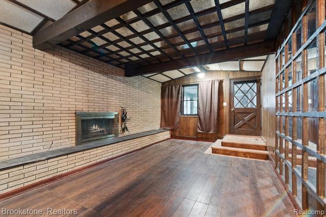 18383 Hazelwood Street, Roseville, MI 48066