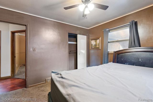 18383 Hazelwood Street, Roseville, MI 48066