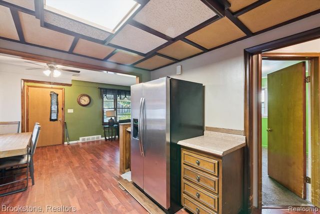 18383 Hazelwood Street, Roseville, MI 48066