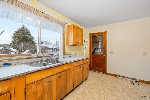 108 Dwight Drive, Rome, NY 13440