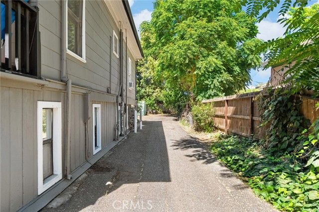 1029 Salem Street, Chico, CA 95928